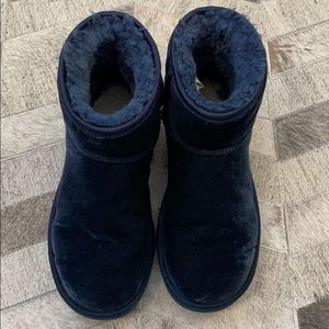 Ugg Classic Mini Velvet